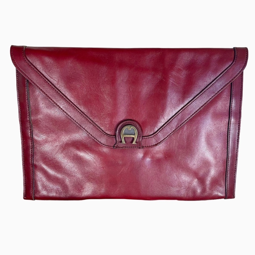 Vintage Etienne Aigner Burgundy Leather Envelope Clutch Shoulder Bag Brass Logo - Picture 4 of 15